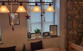 Schöne Ferienwohnung mit Kamin